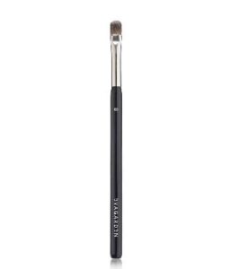 concealer brush