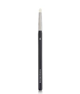 eyeshadow brush